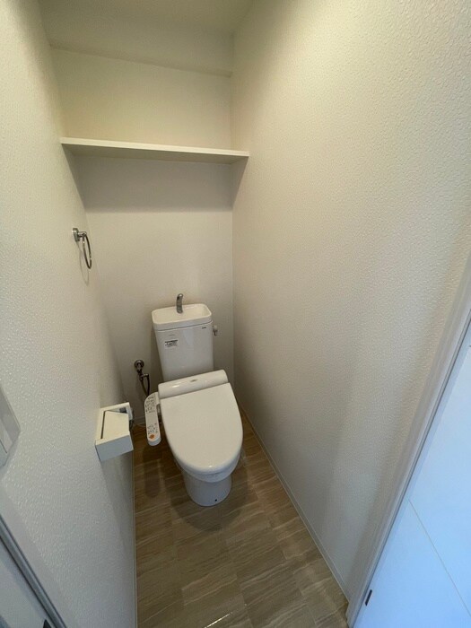 物件内観写真13　(トイレ)