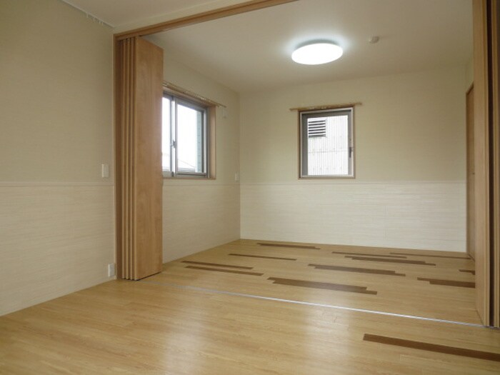 物件内観写真13　(居室)