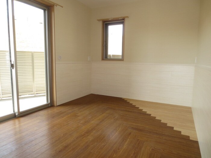 物件内観写真19　(居室)