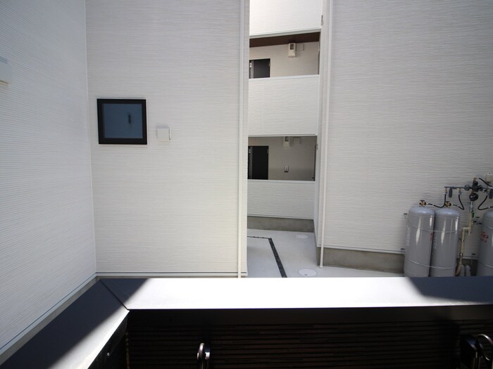 物件内観写真22　(室内からの展望)