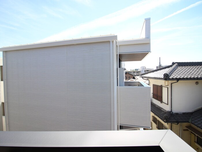 物件内観写真22　(室内からの展望)