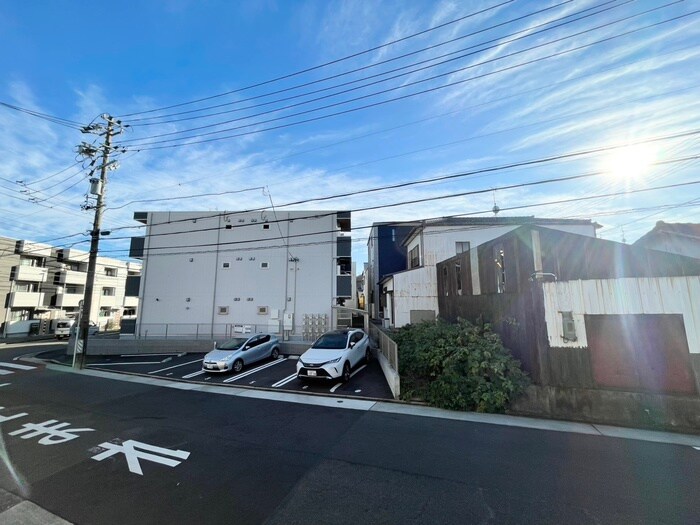 物件内観写真15　(室内からの展望)