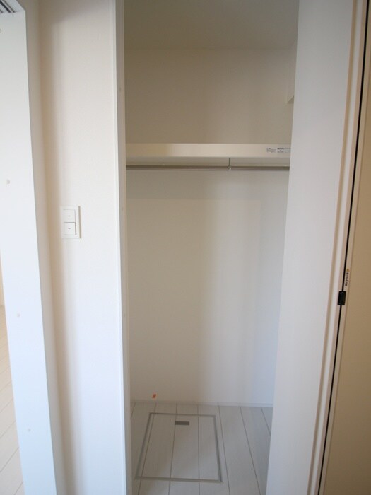 物件内観写真14　(収納)