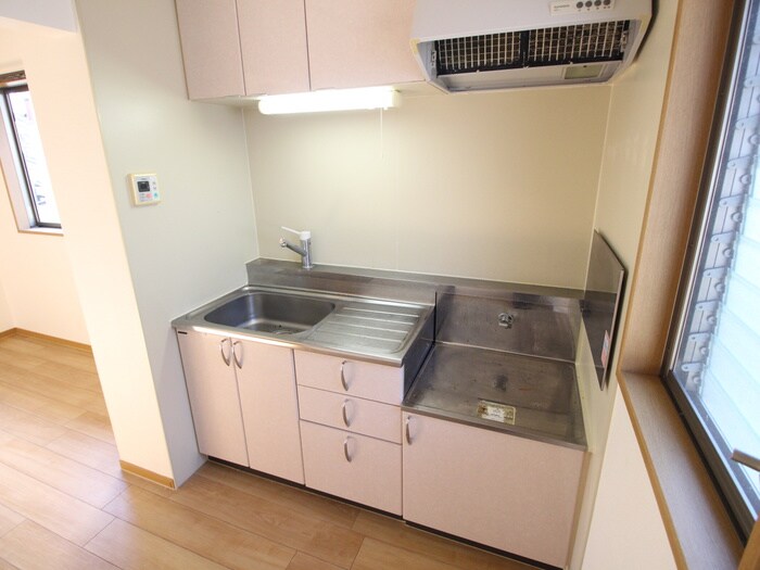 物件内観写真8　(キッチン)