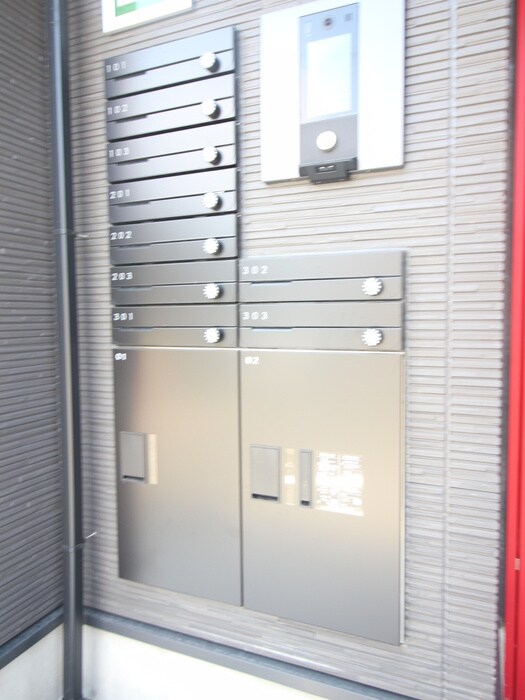 物件外観写真6　(建物設備)