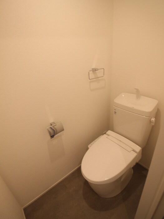 物件内観写真14　(トイレ)