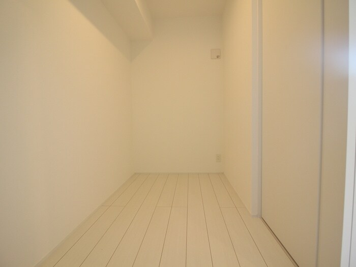 物件内観写真18　(居室)