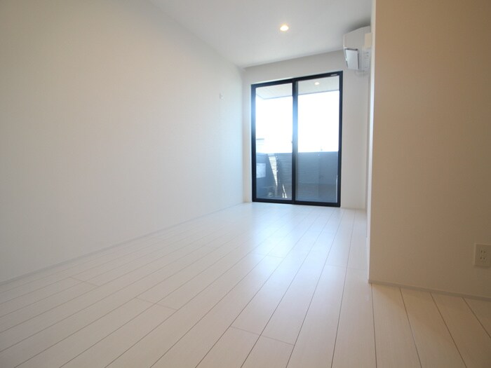 物件内観写真18　(居室)