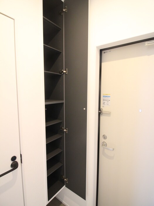 物件内観写真19　(靴箱)