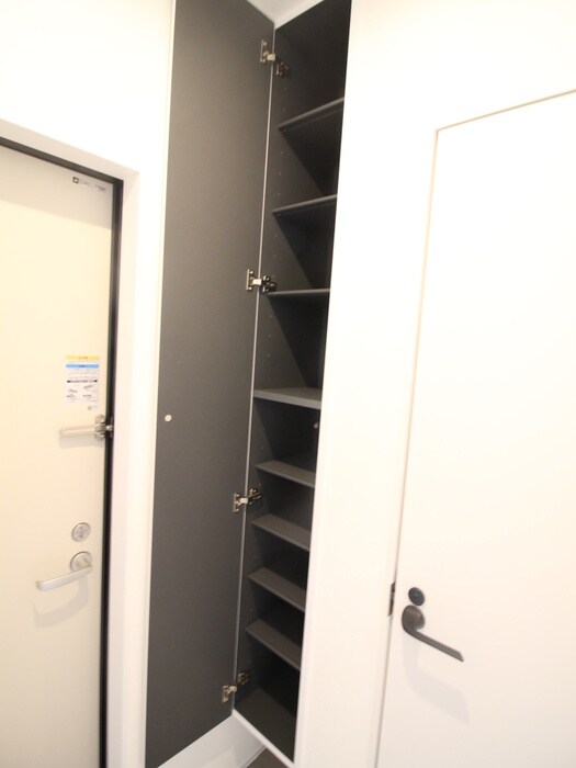 物件内観写真19　(靴箱)