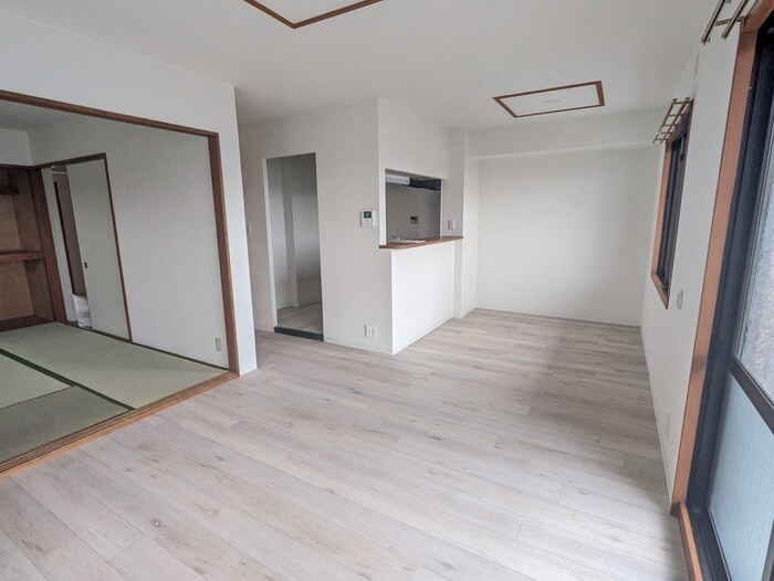 物件内観写真7　(居室)