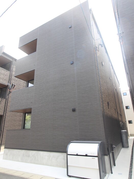 物件外観写真2　(外観写真)