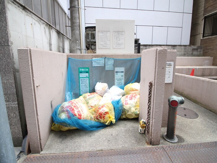 物件外観写真4　(外観写真)