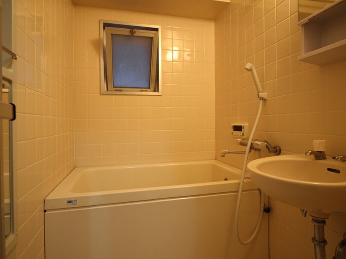 物件内観写真8　(バス／シャワールーム等)