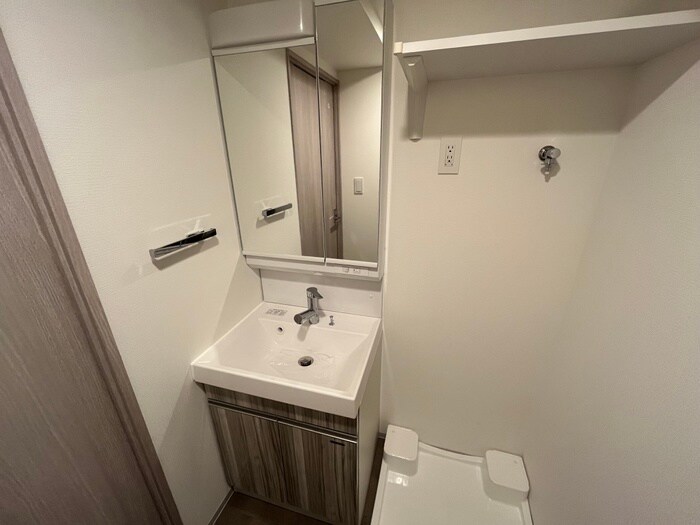 物件内観写真12　(洗面)