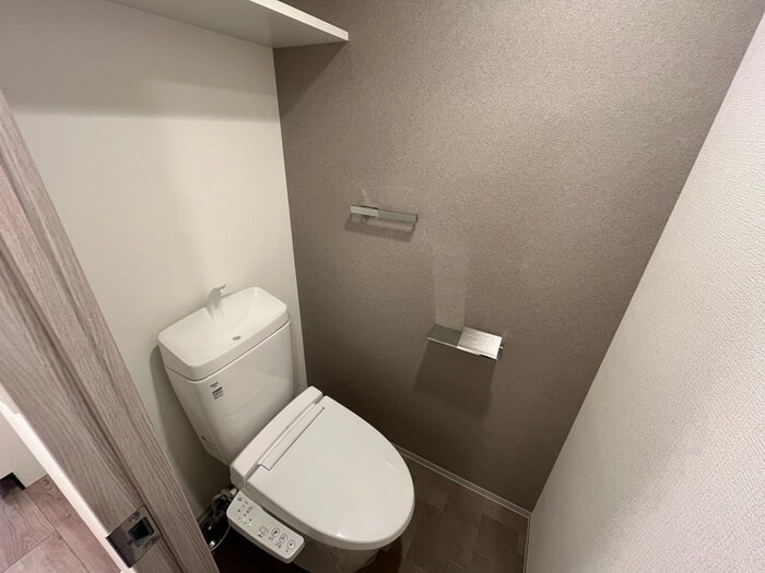 物件内観写真14　(トイレ)