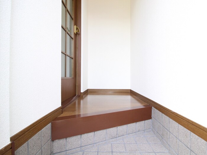 物件内観写真15　(玄関)