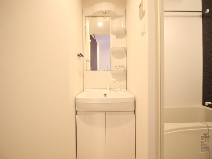 物件内観写真11　(洗面)