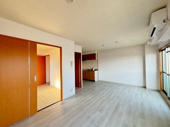 物件内観写真7　(居室)