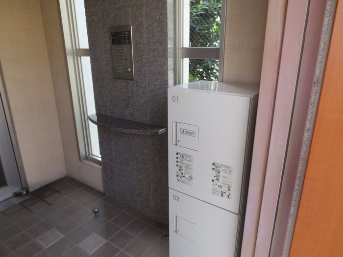 物件外観写真6　(建物設備)