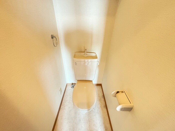 物件内観写真14　(トイレ)