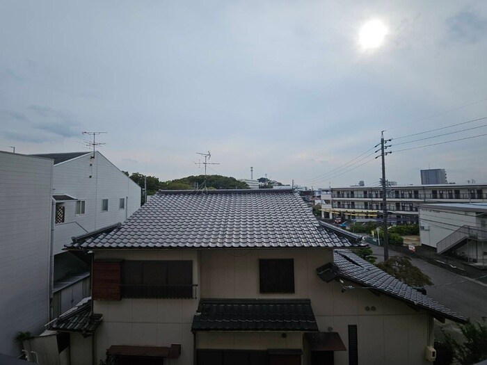 物件内観写真15　(室内からの展望)