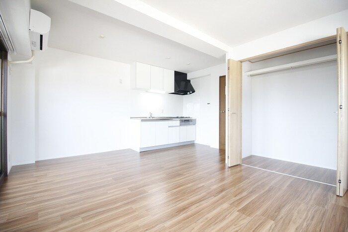 物件内観写真8　(居室)