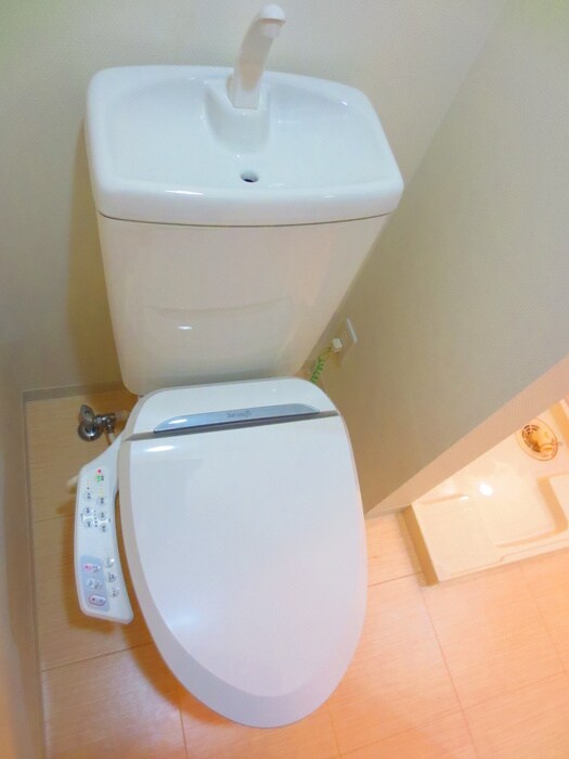 物件内観写真15　(トイレ)