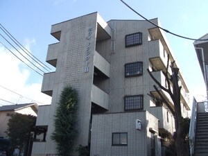 ﾎﾜｲﾄｸﾗｳﾄﾞ2外観写真