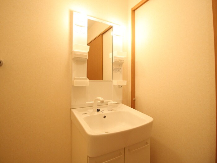 物件内観写真12　(洗面)