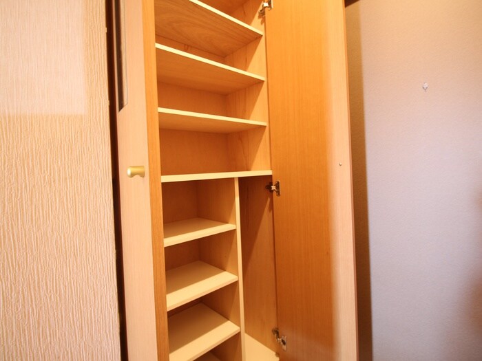 物件内観写真17　(靴箱)