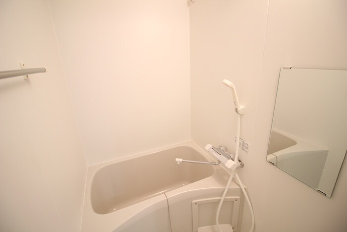物件内観写真12　(バス／シャワールーム等)