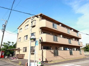 リネット中野外観写真