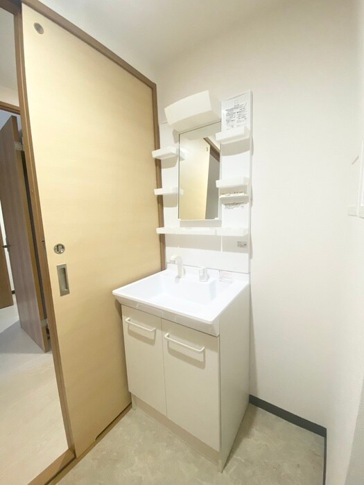 物件内観写真10　(洗面)