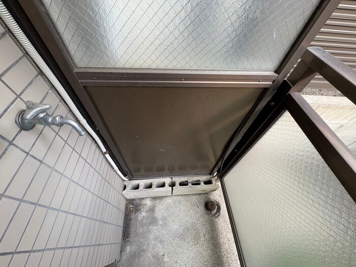 物件内観写真13　(洗濯機置場)