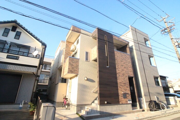 物件外観写真1　(外観写真)