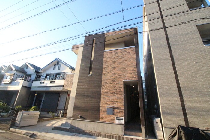 物件外観写真2　(外観写真)