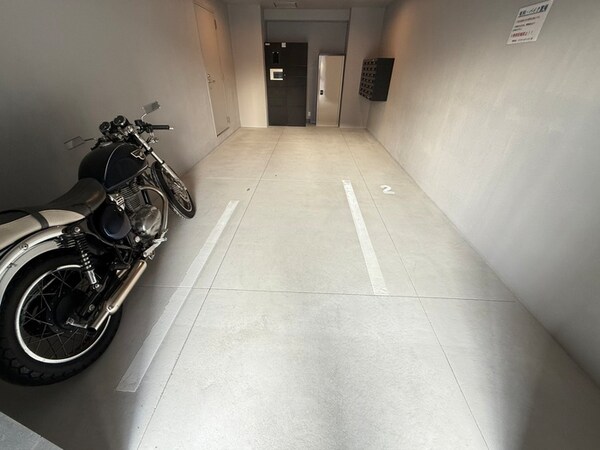 バイク置き場