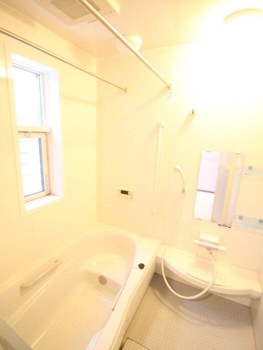 物件内観写真9　(バス／シャワールーム等)