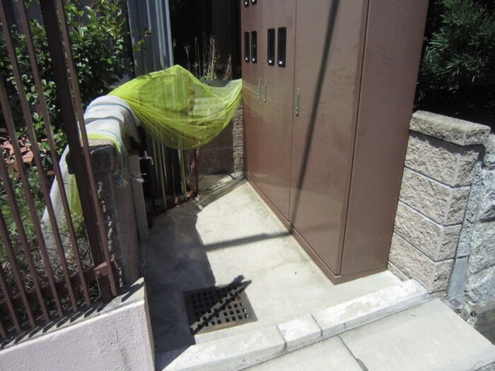 物件外観写真6　(建物設備)