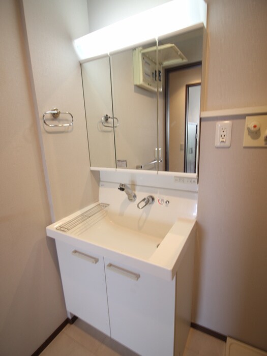 物件内観写真10　(洗面)