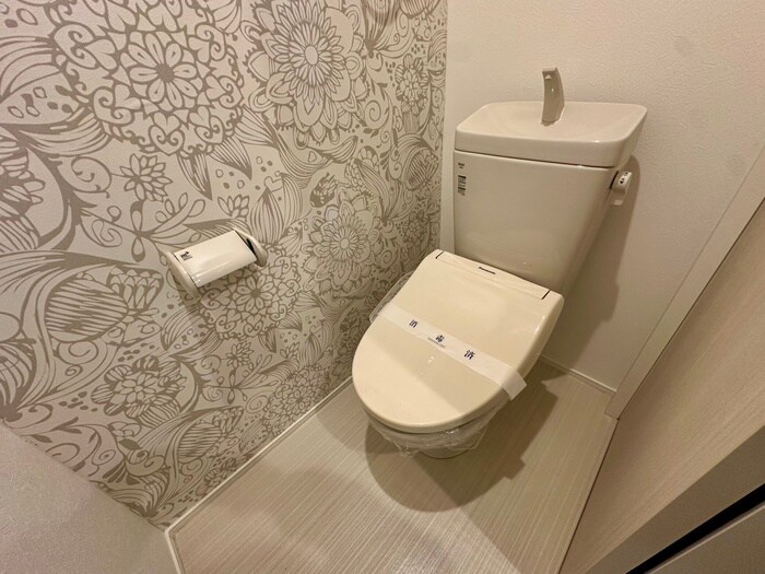 物件内観写真16　(トイレ)