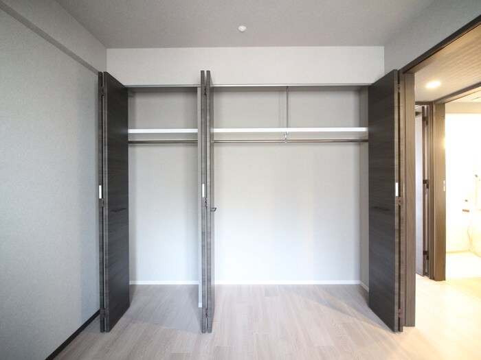 物件内観写真10　(収納)