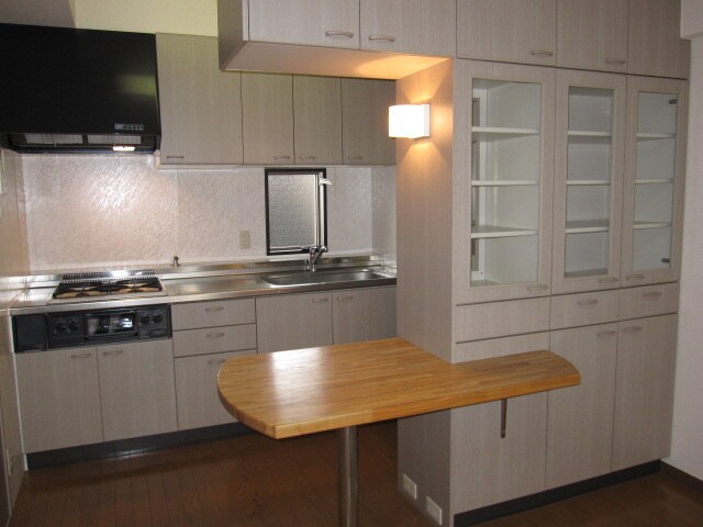 物件内観写真10　(内観写真)