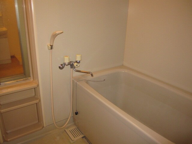 物件内観写真13　(バス／シャワールーム等)