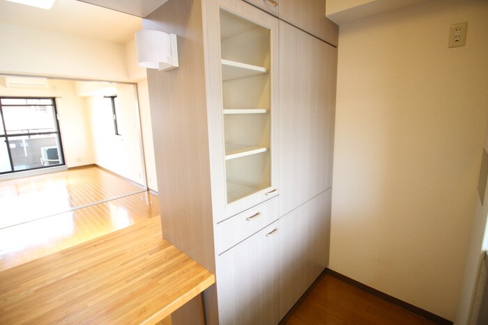 物件内観写真21　(収納)
