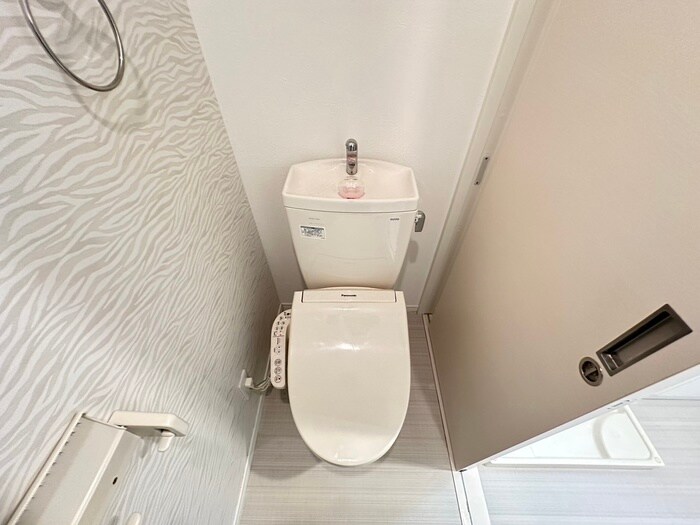 物件内観写真12　(トイレ)