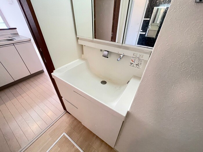 物件内観写真20　(洗面)