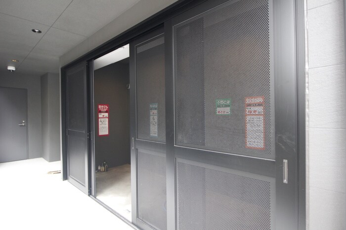 物件外観写真6　(建物設備)