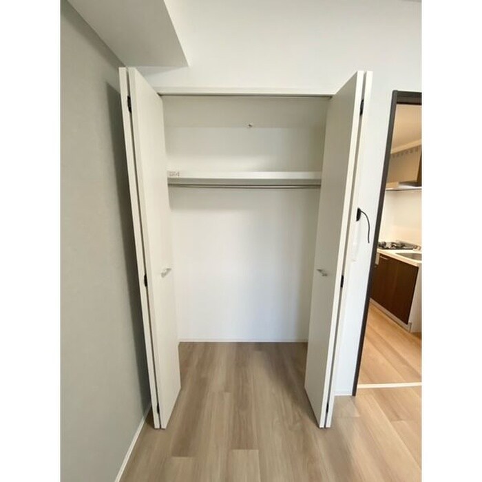 物件内観写真12　(収納)